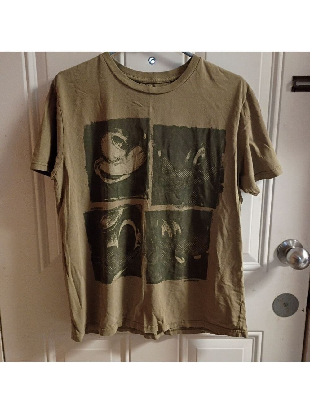 🆓 Free W/Purchase Disney Store Mickey Mouse Art Print Tee Medium